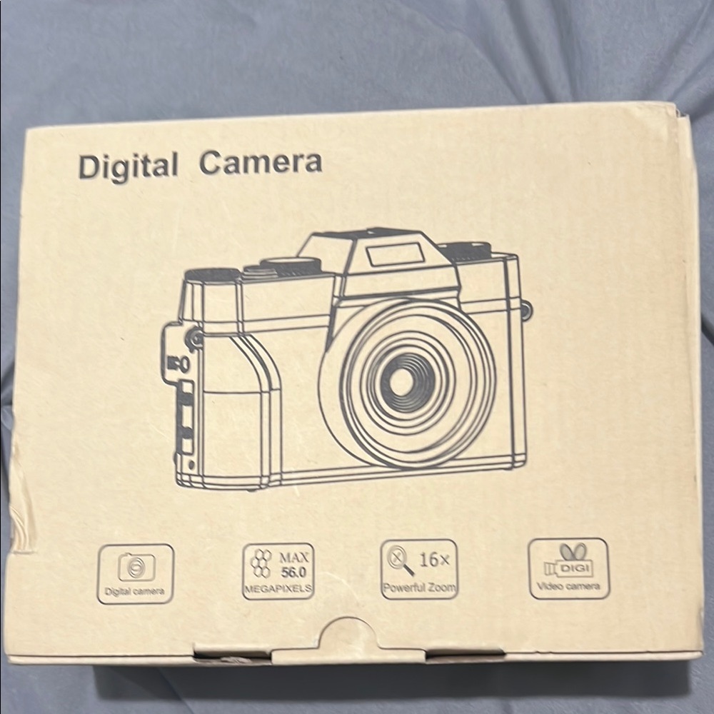 Digital Camera with 16x Zoom - Pink